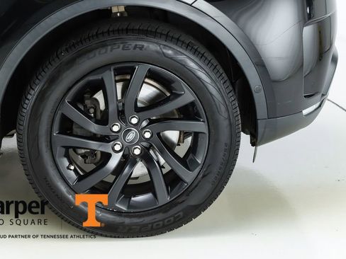 Used 2017 Land Rover Discovery HSE Luxury image 54