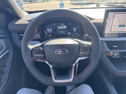 New 2026 Ford Explorer ST-Line w/ ST-Line Street Pack RWD image 18