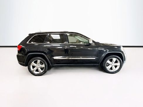 Used 2013 Jeep Grand Cherokee Overland AWD/4WD image 5