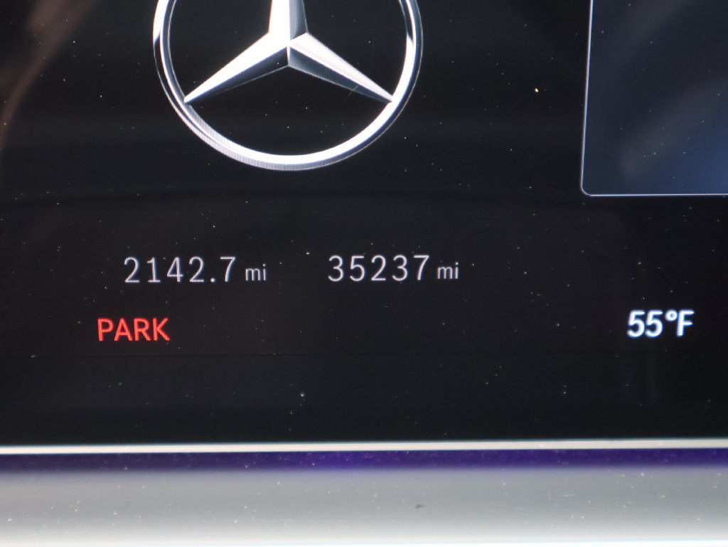 Used 2025 Mercedes-Benz GLE 350 4MATIC image 32