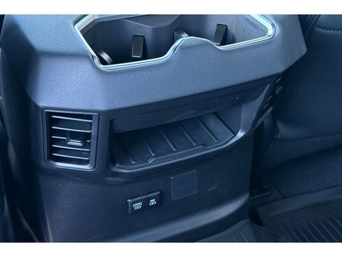 New 2026 Toyota Tundra Limited AWD/4WD image 14