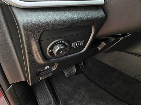 New 2026 Jeep Grand Cherokee L Limited w/ Limited Altitude Package RWD image 16