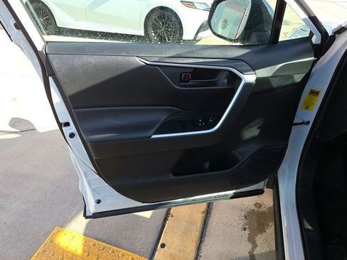 Used 2023 Toyota RAV4 LE image 11