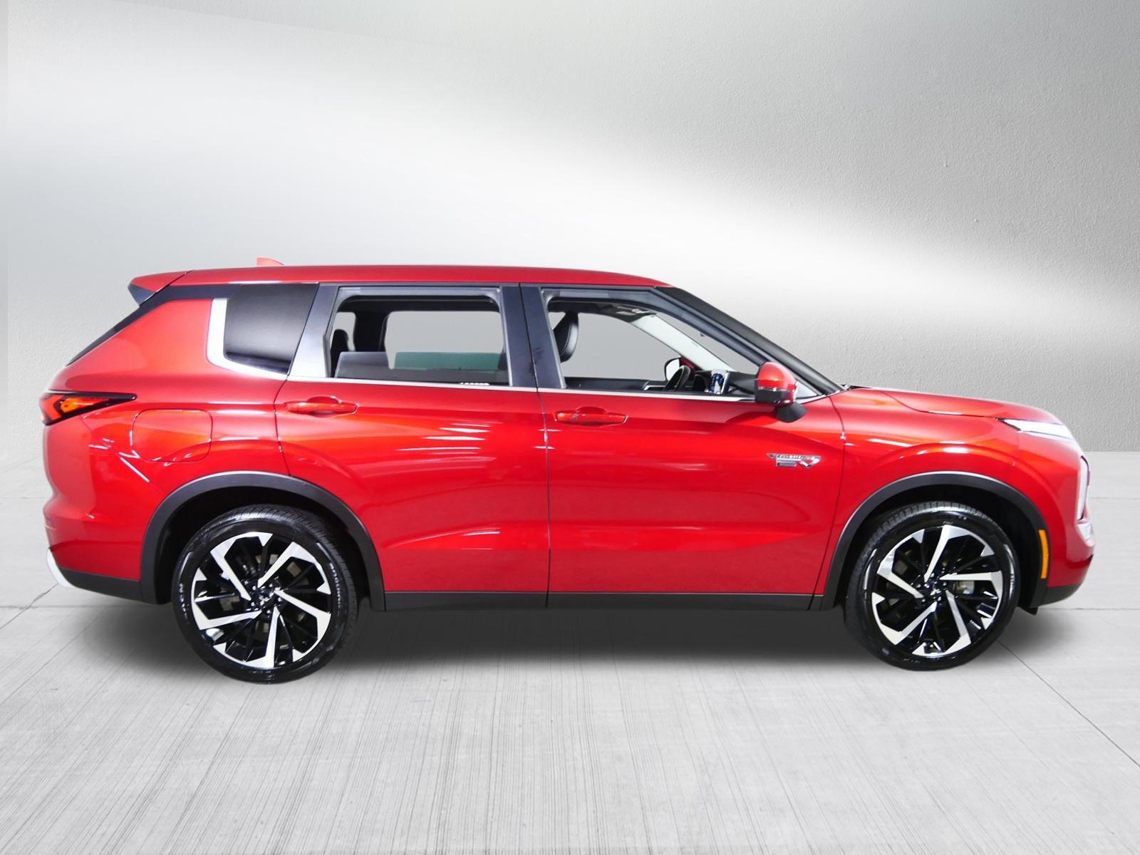 Used 2023 Mitsubishi Outlander SE AWD/4WD image 8