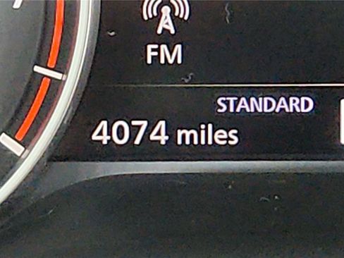 Certified 2023 Nissan Rogue SL image 30