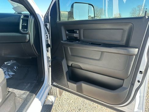 Used 2021 RAM 3500 Tradesman image 13