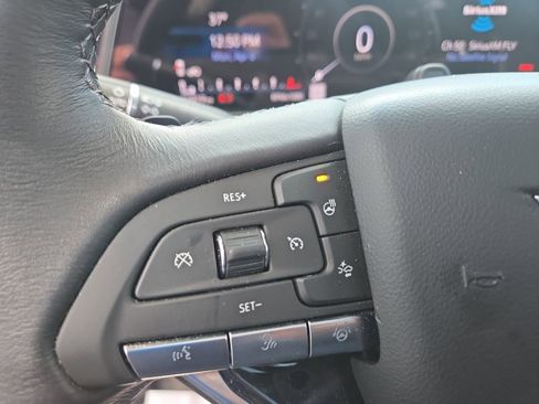 Certified 2024 Cadillac Escalade Sport w/ LPO, ONYX Package image 20