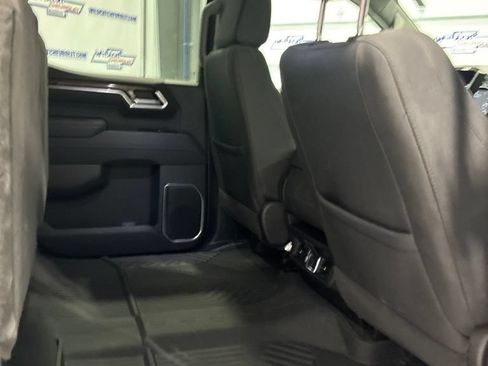 Used 2025 Chevrolet Silverado 1500 LT AWD/4WD image 36