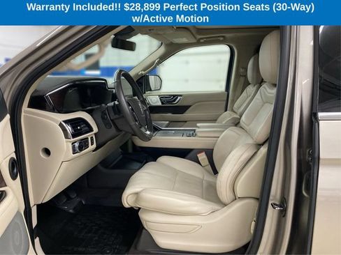 Used 2020 Lincoln Navigator L Reserve w/ Luxury Package AWD/4WD image 10