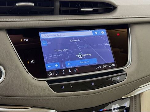 Used 2021 Cadillac XT5 Premium Luxury image 14