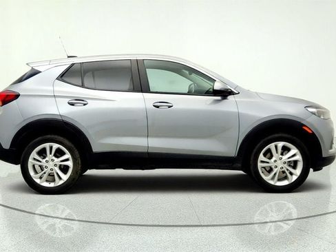 Used 2023 Buick Encore GX Preferred w/ Cold Weather Comfort Package AWD/4WD image 4