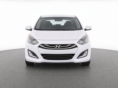 Used 2014 Hyundai Elantra GT w/ Option Group 02 FWD image 5