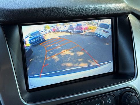 Used 2016 Chevrolet Tahoe LTZ AWD/4WD image 5