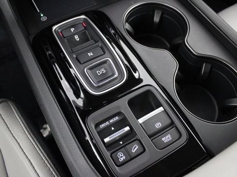 Used 2024 Honda Pilot EX-L image 41