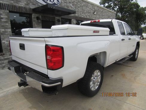 Used 2017 Chevrolet Silverado 2500 W/T RWD image 6