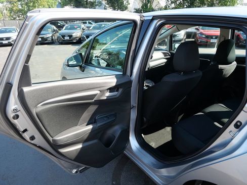 Used 2020 Honda Fit LX image 28