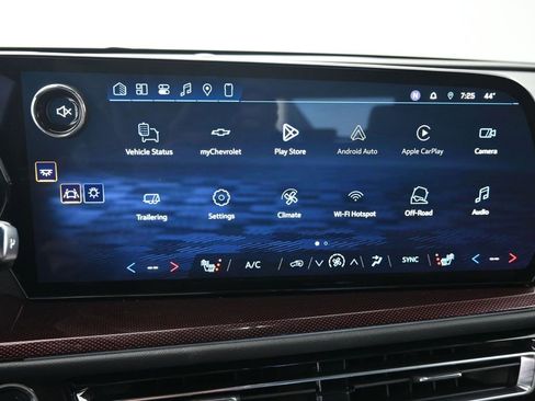 Used 2026 Chevrolet Traverse Z71 w/ LPO, Floor Liner Package image 34