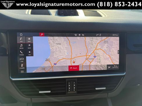 Used 2021 Porsche Cayenne E-Hybrid AWD/4WD image 30