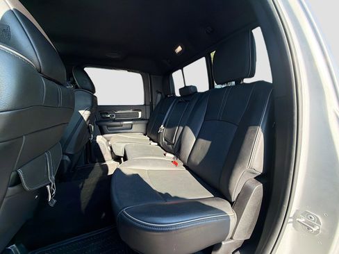 Used 2016 RAM 1500 Limited image 19