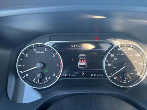 Used 2023 Nissan Rogue SV w/ SV Premium B Package image 14