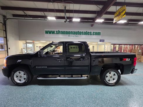 Used 2013 Chevrolet Silverado 1500 LTZ w/ LTZ Plus Package image 11