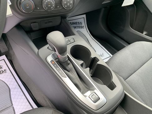 New 2026 Chevrolet Trax LS w/ LS Convenience Package FWD image 16