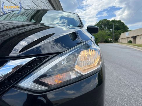 Used 2018 Nissan Sentra SV FWD image 13