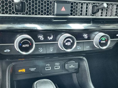 Certified 2024 Honda Civic Sport Touring image 29