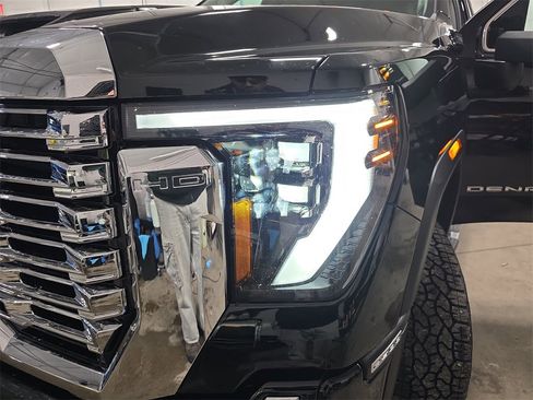 New 2026 GMC Sierra 2500 Denali w/ Technology Package image 33