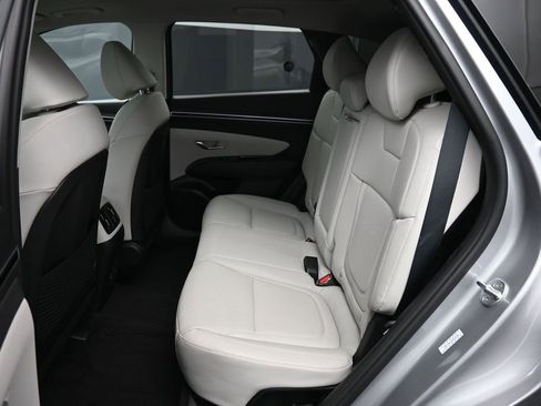 Certified 2022 Hyundai Tucson Limited image 21