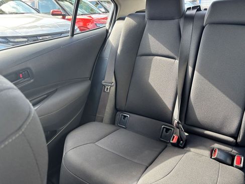 Used 2025 Toyota Corolla LE FWD image 37