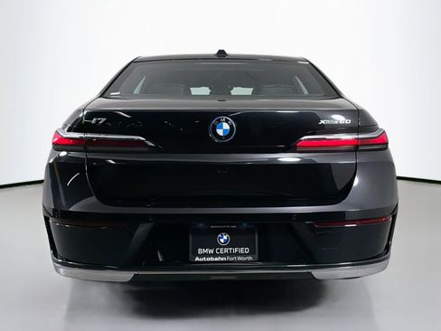 Certified 2023 BMW i7 xDrive60 image 7
