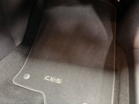 Used 2025 MAZDA CX-5 AWD 2.5 S w/ Select Package image 29