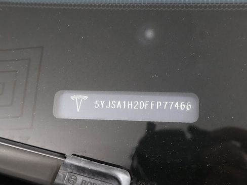 Used 2015 Tesla Model S 85D image 50