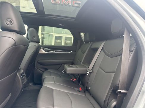 Used 2023 Cadillac XT5 Premium Luxury w/ LPO, Floor Liner Package AWD/4WD image 11