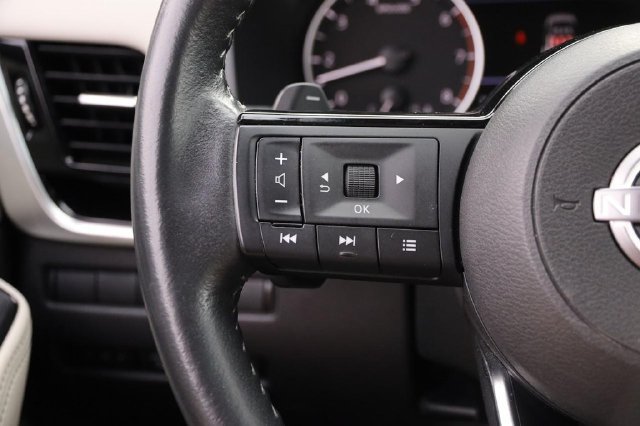 Certified 2023 Nissan Rogue SL w/ SL Premium Package AWD/4WD image 13