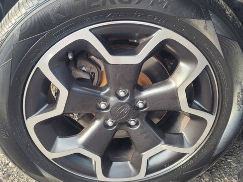Used 2013 Subaru Crosstrek 2.0i Limited AWD/4WD image 42