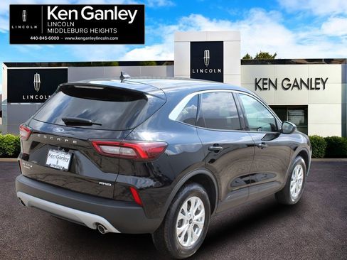Used 2023 Ford Escape Active AWD/4WD image 7
