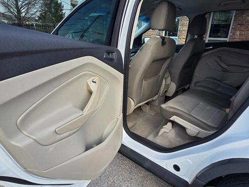 Used 2014 Ford Escape SE AWD/4WD image 15