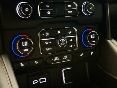 Used 2023 Chevrolet Tahoe RST w/ Sport Performance Package image 10