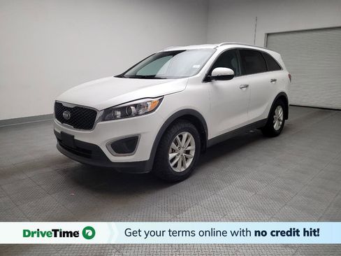 Used 2017 Kia Sorento LX w/ LX Convenience Package FWD image 1