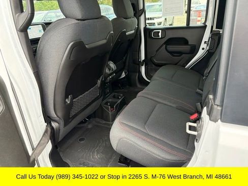 Used 2024 Jeep Wrangler Unlimited Rubicon w/ Technology Group AWD/4WD image 34