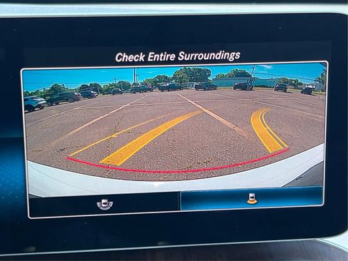 Used 2020 Mercedes-Benz C 300 4MATIC Sedan image 38