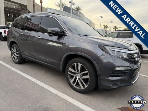 Used 2018 Honda Pilot Touring image 17