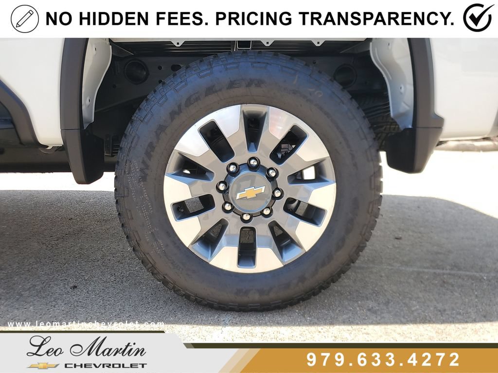 New 2026 Chevrolet Silverado 2500 Custom w/ Custom Value Package AWD/4WD image 7
