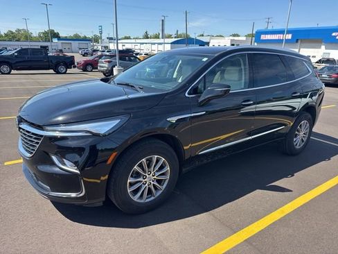 Certified 2024 Buick Enclave Essence w/ Technology Package FWD image 1