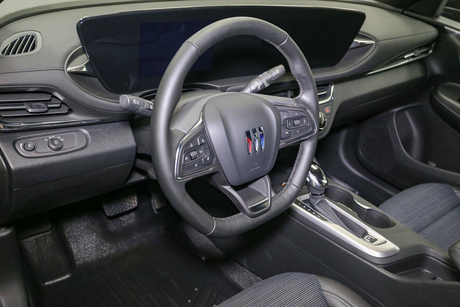 Used 2025 Buick Envista Preferred w/ Convenience I Package FWD image 23