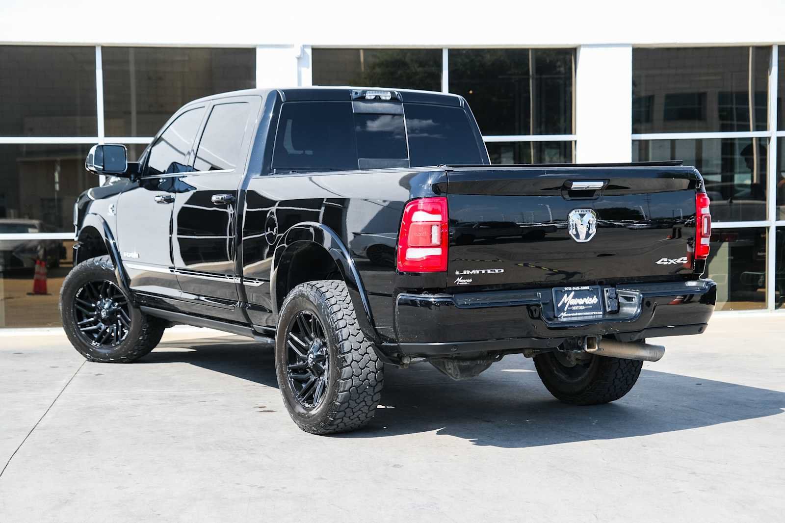 Used 2022 RAM 2500 Limited AWD/4WD image 17