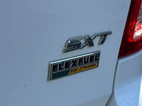 Used 2019 Dodge Grand Caravan SXT w/ Quick Order Package 29G SXT FWD image 6
