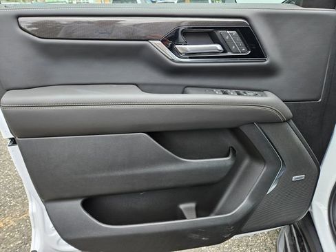 New 2026 GMC Yukon XL Elevation w/ Elevation Premium Package AWD/4WD image 26